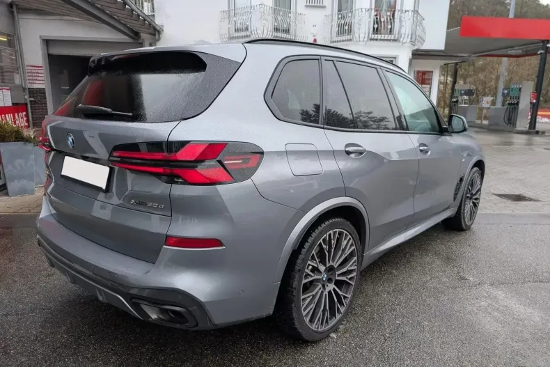 BMW X5 (Seria X) din 2024 cu 46.550 km - oferta BMW202710 - foto 4