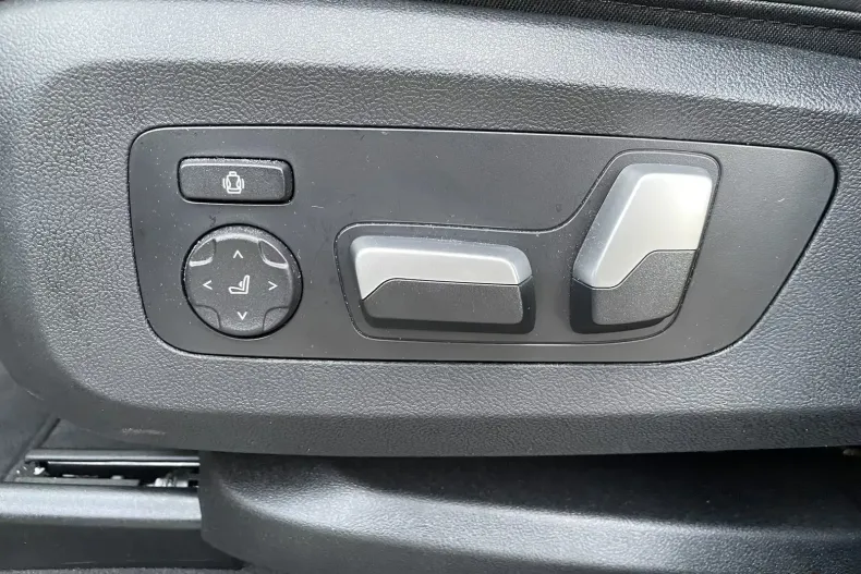 BMW X5 (Seria X) din 2024 cu 24.476 km - oferta BMW202712 - foto 18