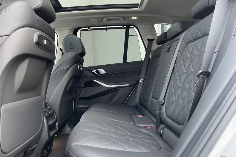 BMW X5 (Seria X) din 2024 cu 24.476 km - oferta BMW202712 - foto 19