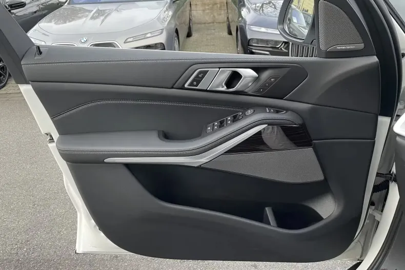 BMW X5 (Seria X) din 2024 cu 24.476 km - oferta BMW202712 - foto 22