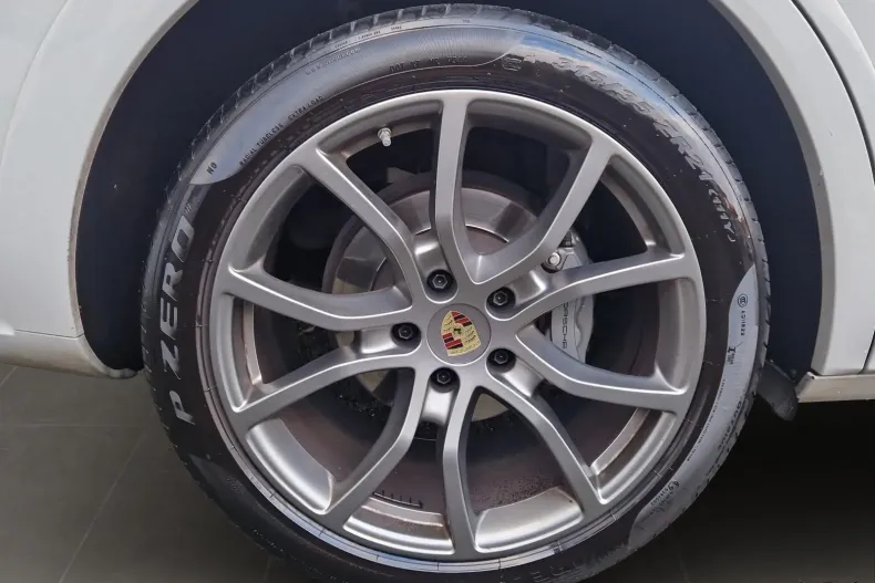 Porsche Cayenne din 2022 cu 96.952 km - oferta POR202715 - foto 19