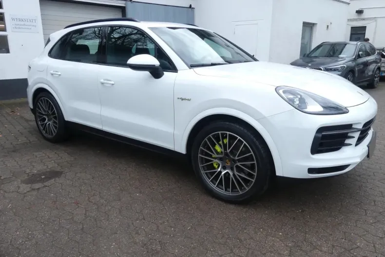 Porsche Cayenne din 2022 cu 66.000 km - oferta POR202716 - foto 3