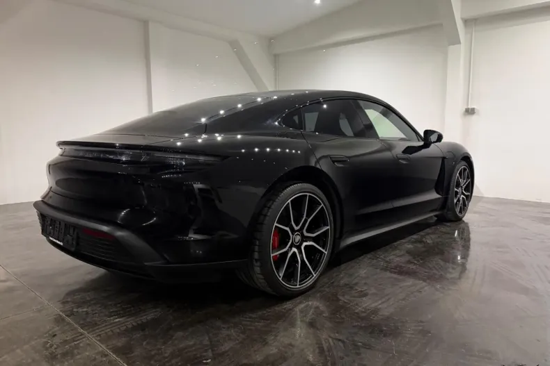 Porsche Taycan din 2022 cu 41.500 km - oferta POR202717 - foto 6