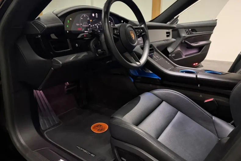 Porsche Taycan din 2022 cu 41.500 km - oferta POR202717 - foto 8