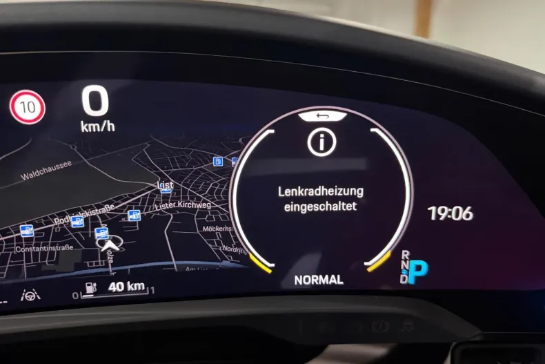 Porsche Taycan din 2022 cu 41.500 km - oferta POR202717 - foto 22