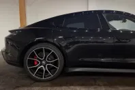 Porsche Taycan din 2022 cu 41.500 km - oferta POR202717 - foto 25