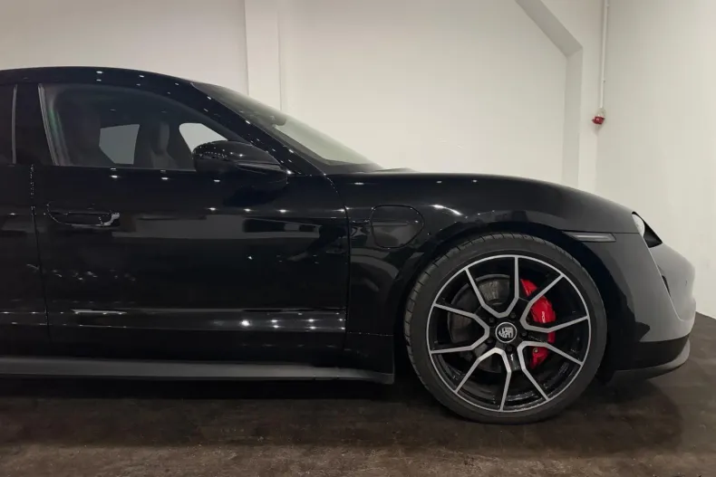 Porsche Taycan din 2022 cu 41.500 km - oferta POR202717 - foto 29