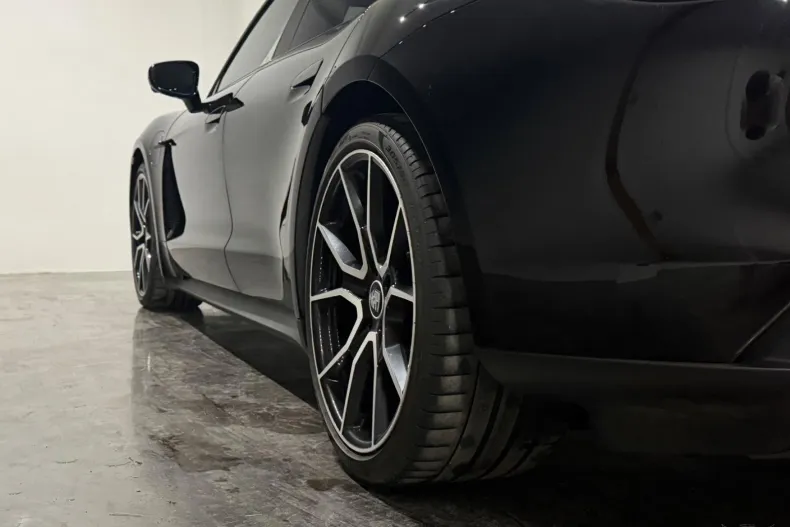 Porsche Taycan din 2022 cu 41.500 km - oferta POR202717 - foto 38