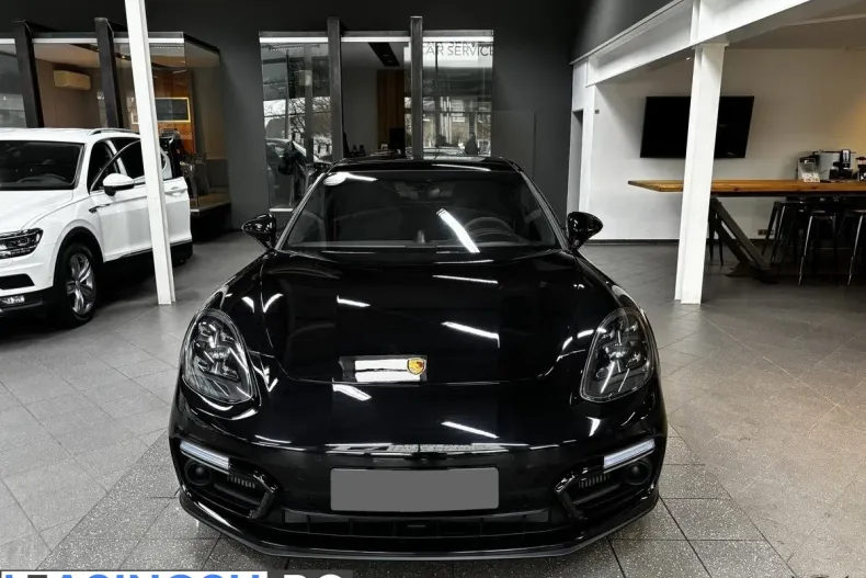 Porsche Panamera din 2022 cu 61.568 km - oferta POR202719 - foto 2