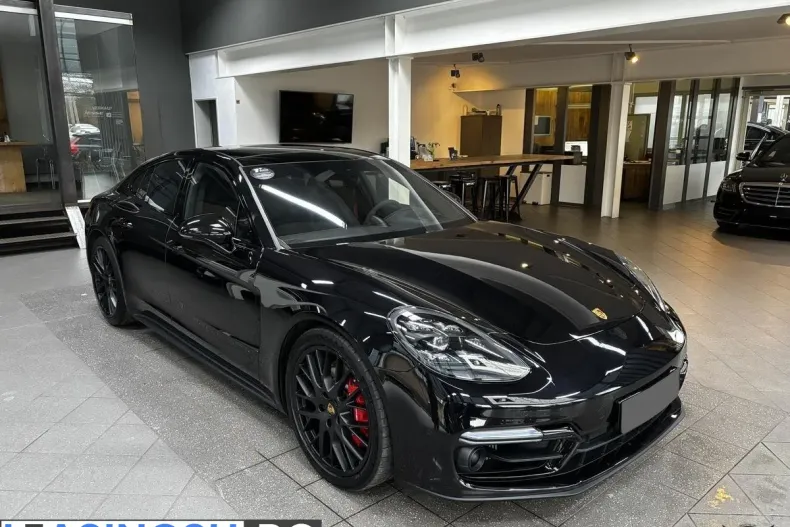 Porsche Panamera din 2022 cu 61.568 km - oferta POR202719 - foto 3