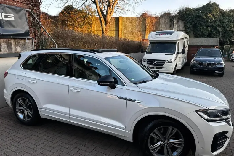 Volkswagen Touareg din 2023 cu 56.000 km - oferta VOL202725 - foto 3