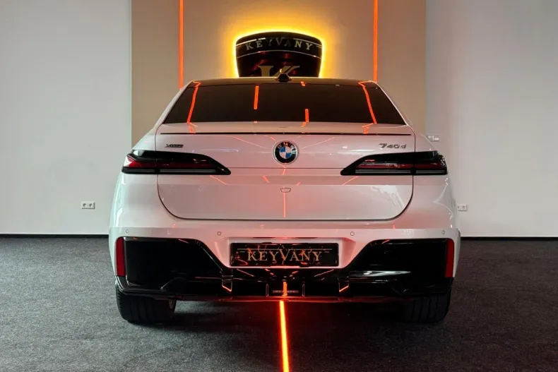 BMW 740d (Seria 7) din 2024 cu 26.715 km - oferta BMW202726 - foto 18