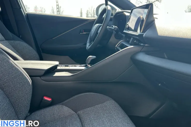 Toyota C-HR din 2025 cu 10 km - oferta TOY202728 - foto 6