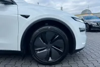 Tesla Model Y din 2025 cu 14.800 km - oferta TES202735 - foto 8