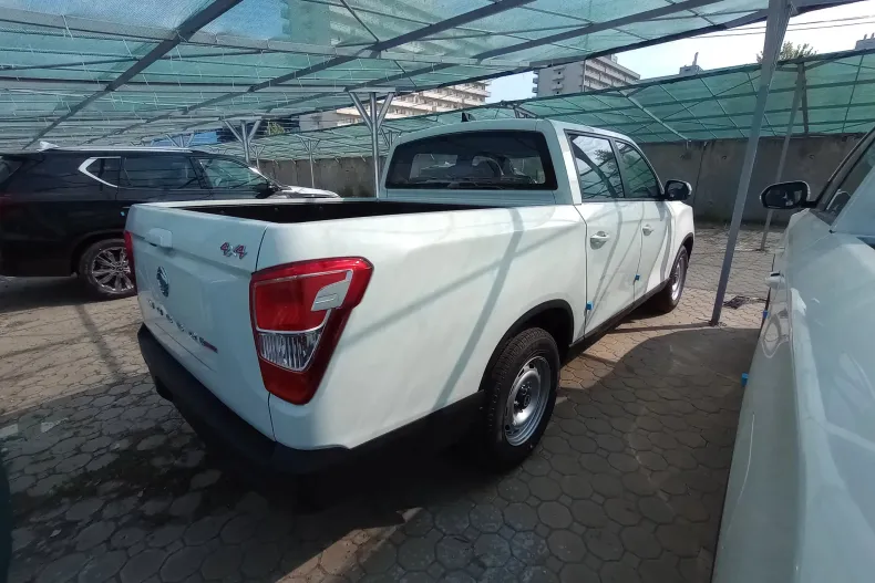 KGM Musso din 2024 cu 1 km - oferta KGM202737 - foto 4