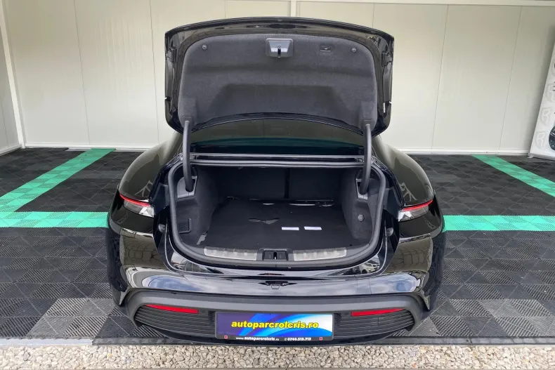 Porsche Taycan din 2021 cu 74.000 km - oferta POR202739 - foto 14