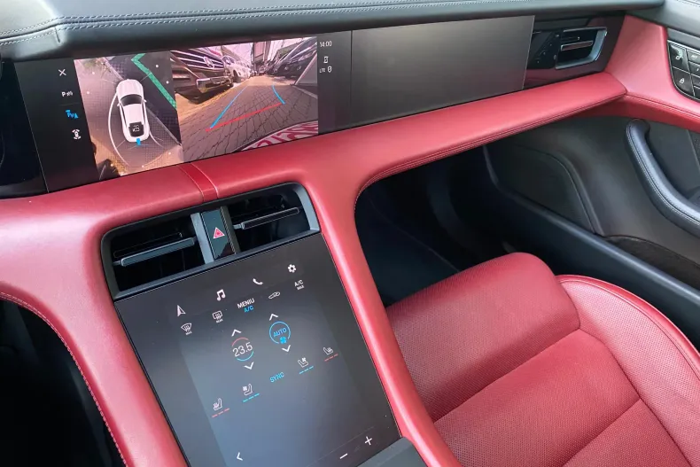 Porsche Taycan din 2021 cu 74.000 km - oferta POR202739 - foto 25