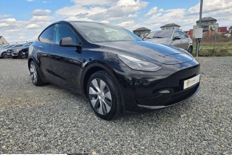 Tesla Model Y din 2023 cu 50.093 km - oferta TES202747 - foto 2
