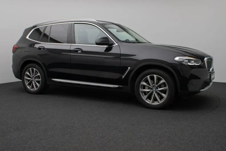 BMW X3 (Seria X) din 2023 cu 31.418 km - oferta BMW202754 - foto 3