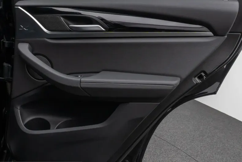 BMW X3 (Seria X) din 2023 cu 31.418 km - oferta BMW202754 - foto 30