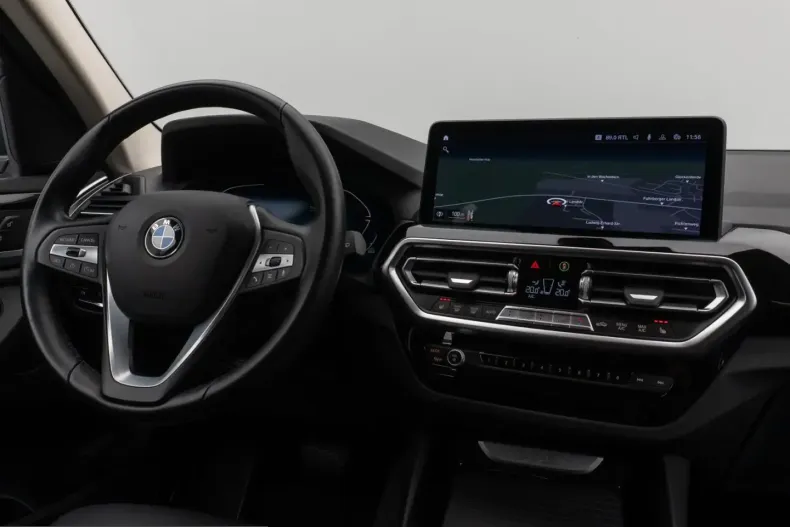 BMW X3 (Seria X) din 2023 cu 31.418 km - oferta BMW202754 - foto 34