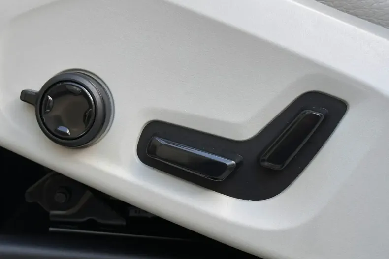 Volvo XC90 din 2024 cu 74.390 km - oferta VOL202757 - foto 22