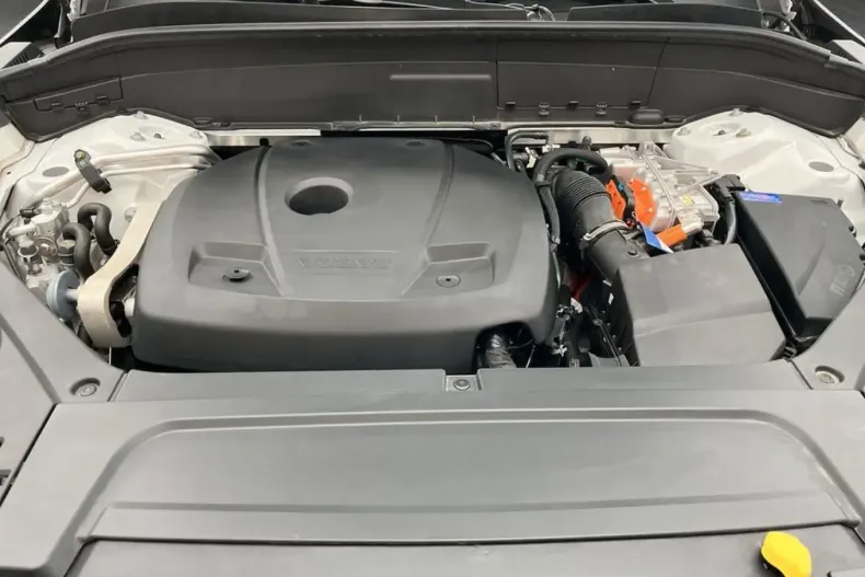 Volvo XC90 din 2023 cu 66.076 km - oferta VOL202759 - foto 8