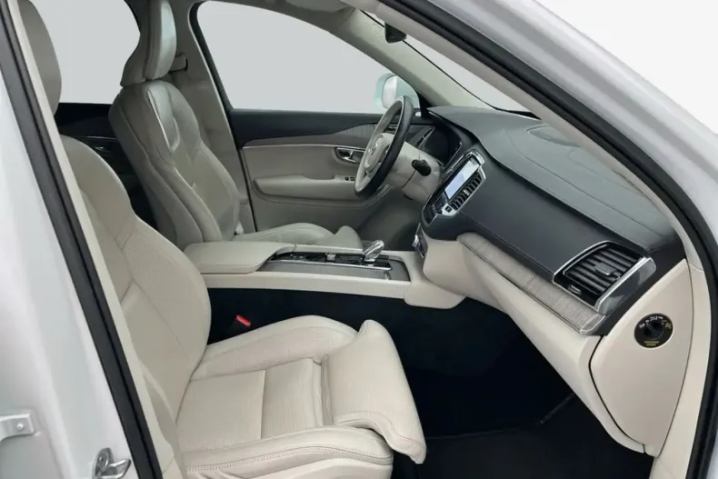 Volvo XC90 din 2023 cu 66.076 km - oferta VOL202759 - foto 13