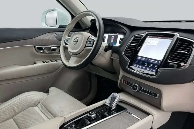 Volvo XC90 din 2023 cu 66.076 km - oferta VOL202759 - foto 16