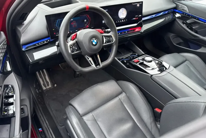 BMW M5 (Seria 5) din 2025 cu 18.290 km - oferta BMW202770 - foto 13