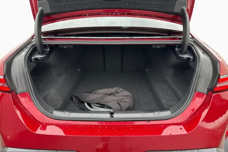 BMW M5 (Seria 5) din 2025 cu 18.290 km - oferta BMW202770 - foto 18