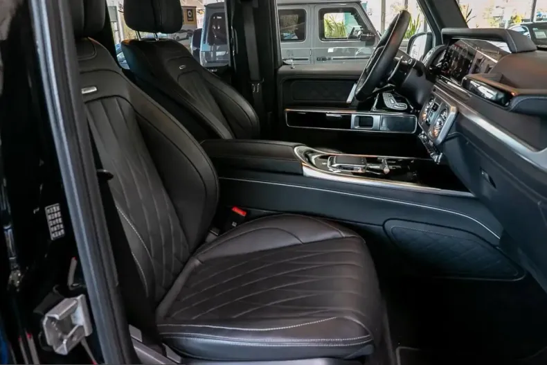 Mercedes-Benz G 63 AMG (Clasa G) din 2025 cu 23.989 km - oferta MER202771 - foto 5