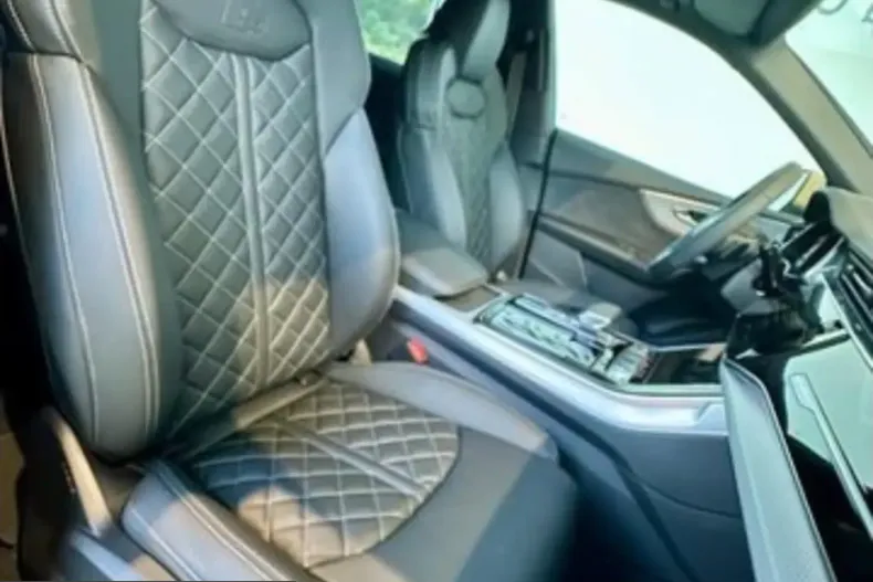 Audi Q8 din 2026 cu 15 km - oferta AUD202773 - foto 10