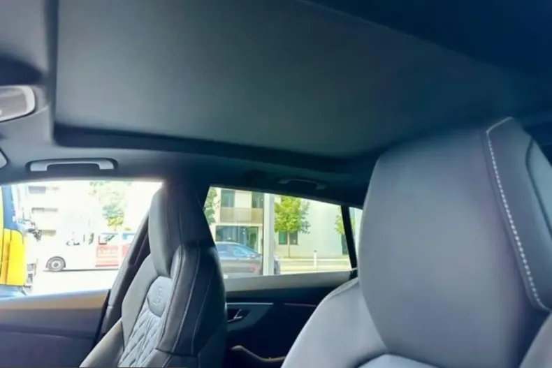 Audi Q8 din 2026 cu 15 km - oferta AUD202773 - foto 11