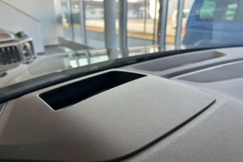 Audi Q8 din 2026 cu 15 km - oferta AUD202773 - foto 14