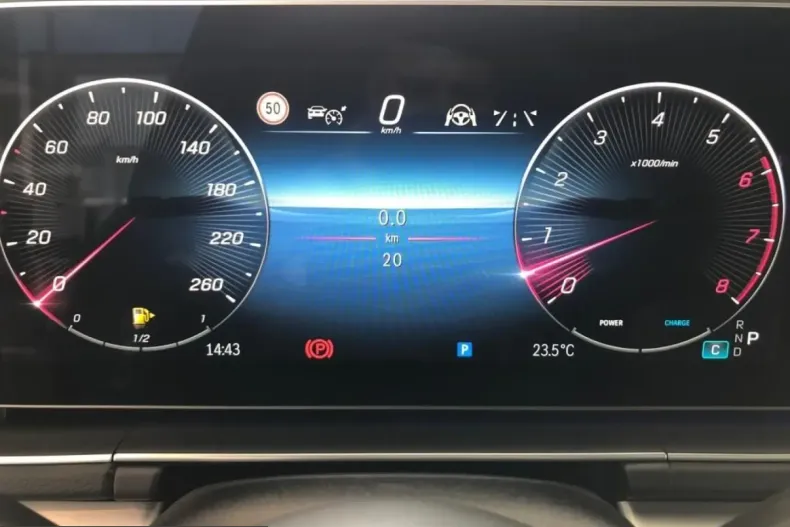 Mercedes-Benz GLE 450 (Clasa GLE) din 2025 cu 17.913 km - oferta MER202774 - foto 9