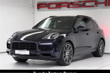 Porsche Cayenne din 2023 - oferta POR202775