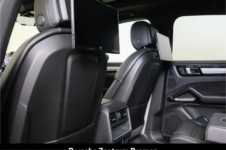 Porsche Cayenne din 2023 cu 55.580 km - oferta POR202775 - foto 19