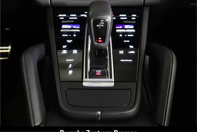 Porsche Cayenne din 2023 cu 55.580 km - oferta POR202775 - foto 29