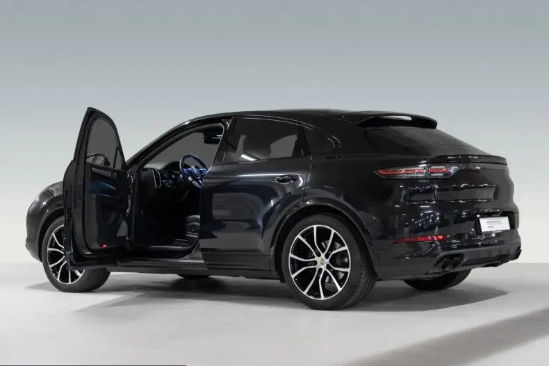 Porsche Cayenne din 2023 cu 69.800 km - oferta POR202777 - foto 3