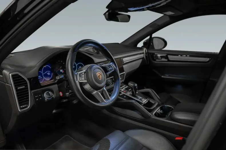 Porsche Cayenne din 2023 cu 69.800 km - oferta POR202777 - foto 4