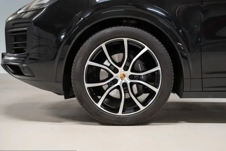 Porsche Cayenne din 2023 cu 69.800 km - oferta POR202777 - foto 6