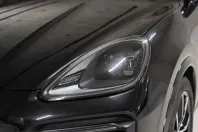 Porsche Cayenne din 2023 cu 69.800 km - oferta POR202777 - foto 12