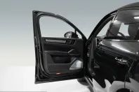 Porsche Cayenne din 2023 cu 69.800 km - oferta POR202777 - foto 18