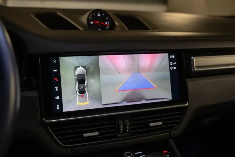 Porsche Cayenne din 2023 cu 69.800 km - oferta POR202777 - foto 35