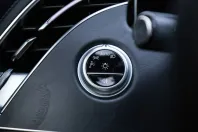 Mercedes-Benz E 220 (Clasa E) din 2025 cu 13.238 km - oferta MER202780 - foto 20