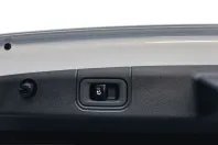 Mercedes-Benz E 220 (Clasa E) din 2025 cu 13.238 km - oferta MER202780 - foto 23