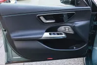 Mercedes-Benz E 300 (Clasa E) din 2025 cu 39.691 km - oferta MER202781 - foto 21