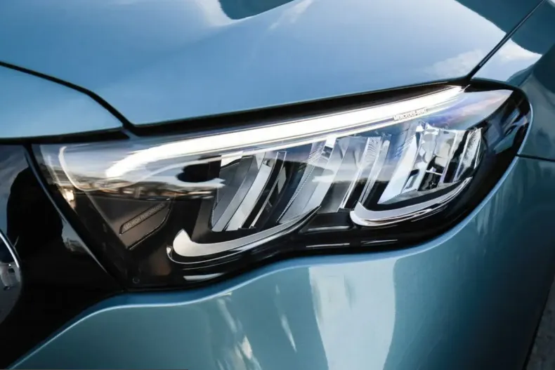 Mercedes-Benz E 300 (Clasa E) din 2025 cu 39.691 km - oferta MER202781 - foto 25