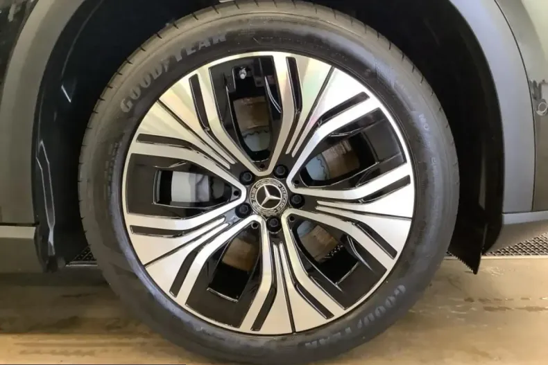 Mercedes-Benz EQE SUV din 2025 cu 14.179 km - oferta MER202782 - foto 8